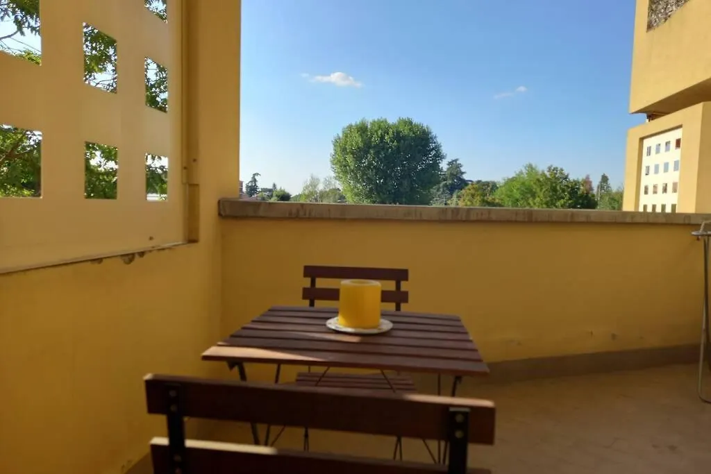 Carachouse - Bologna Apartment 0*,